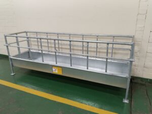 PLATBAK FEEDER - SILAGE AND HAY  FOR SHEEP