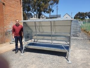 SELF FEEDER FOR CATTLE - M TYPE